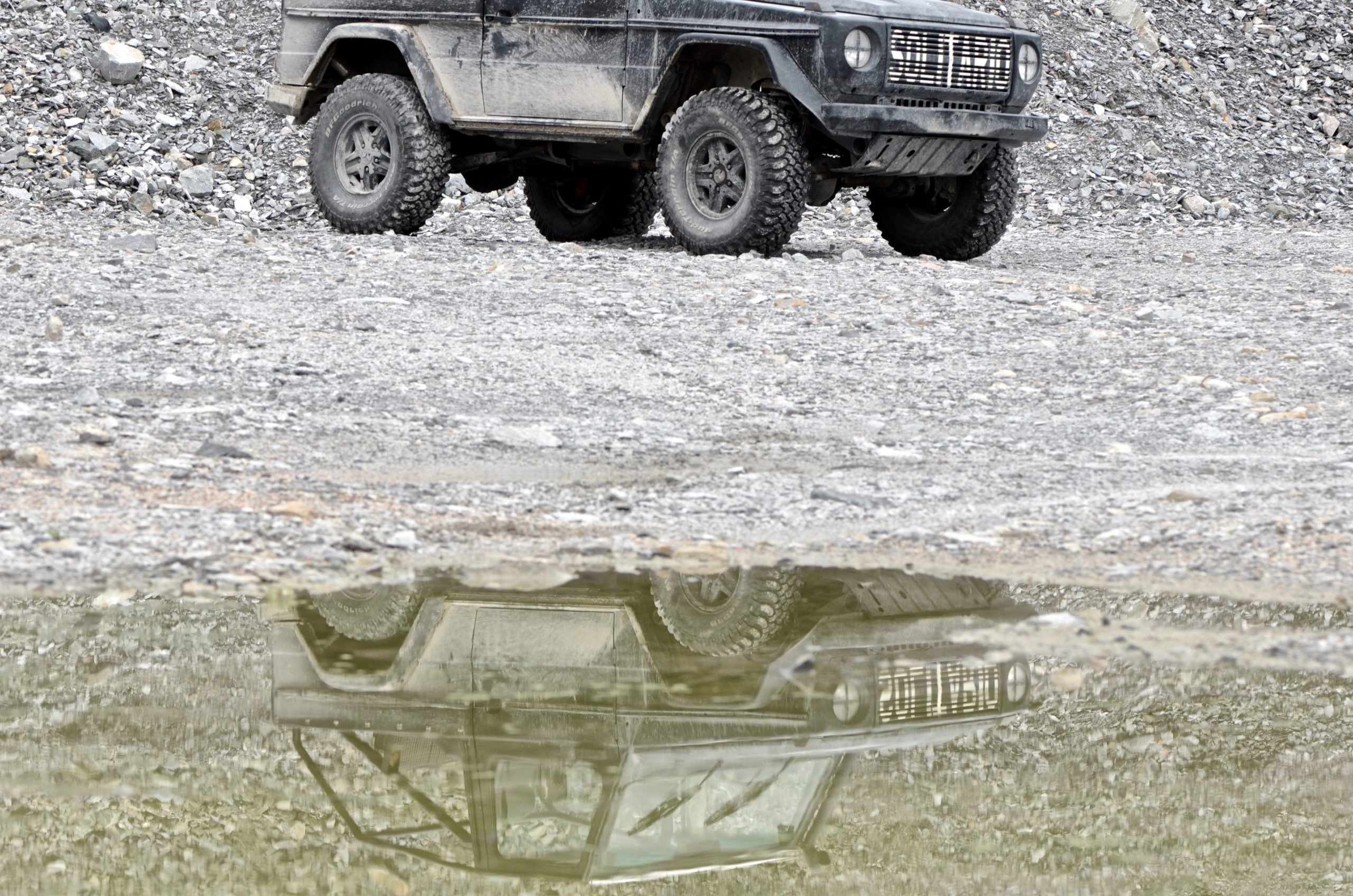 Mediocres-Bendz x El Solitario