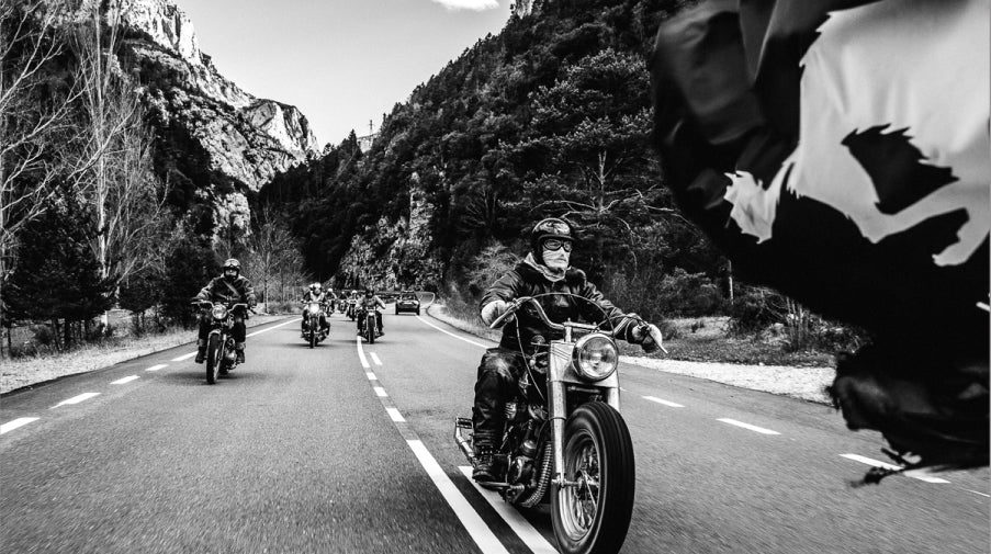 EXPLORING THE LUXURY OF SPEED