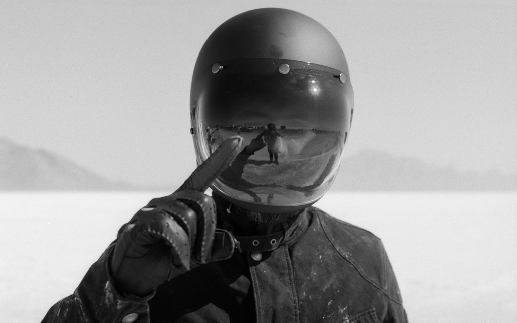 PHOTOGRAPHER: MACKAY VALENTINE