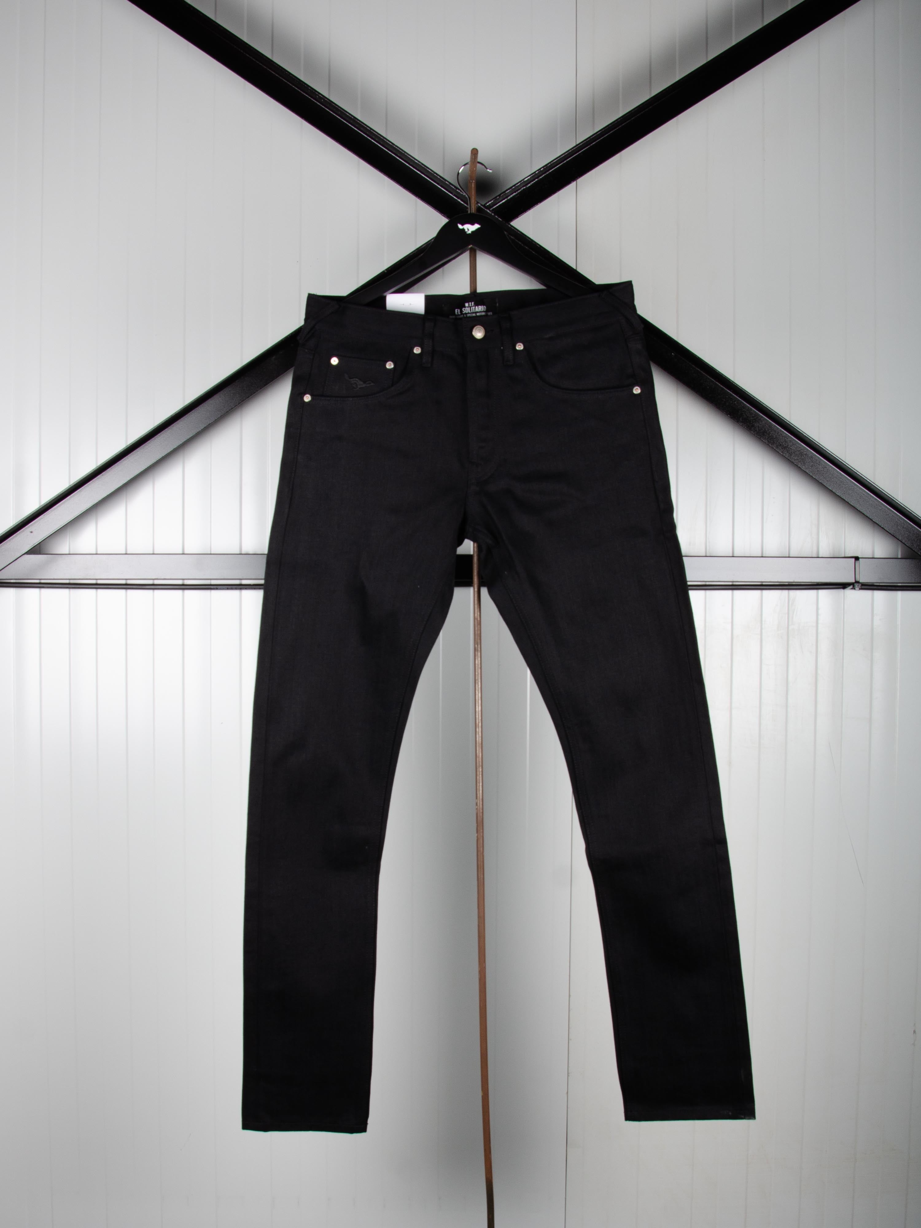 N.O.S. ES-1 Tappered Raw Selvedge Denim Black