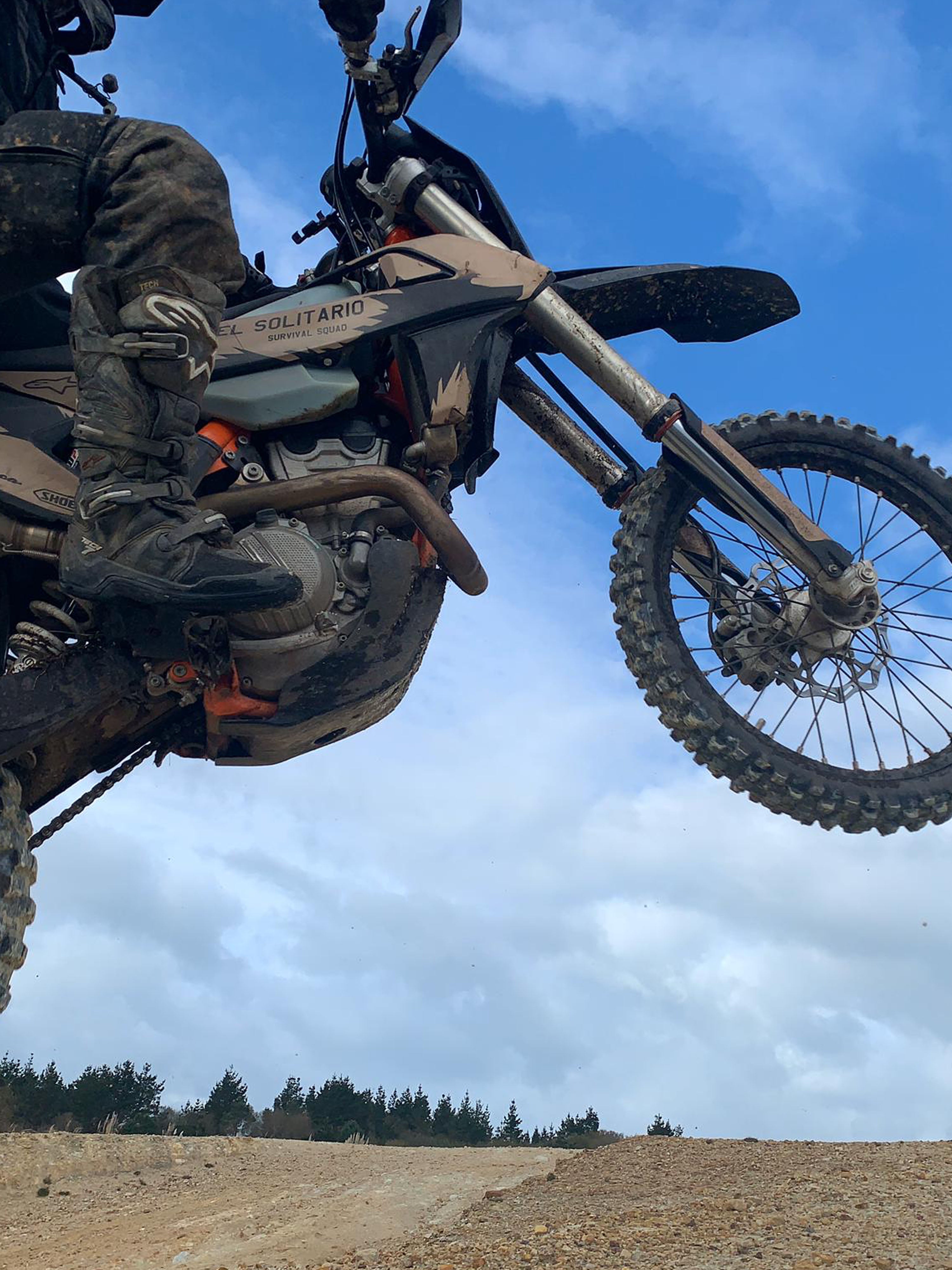 El Solitario Dirt Wolf Graphics Kit