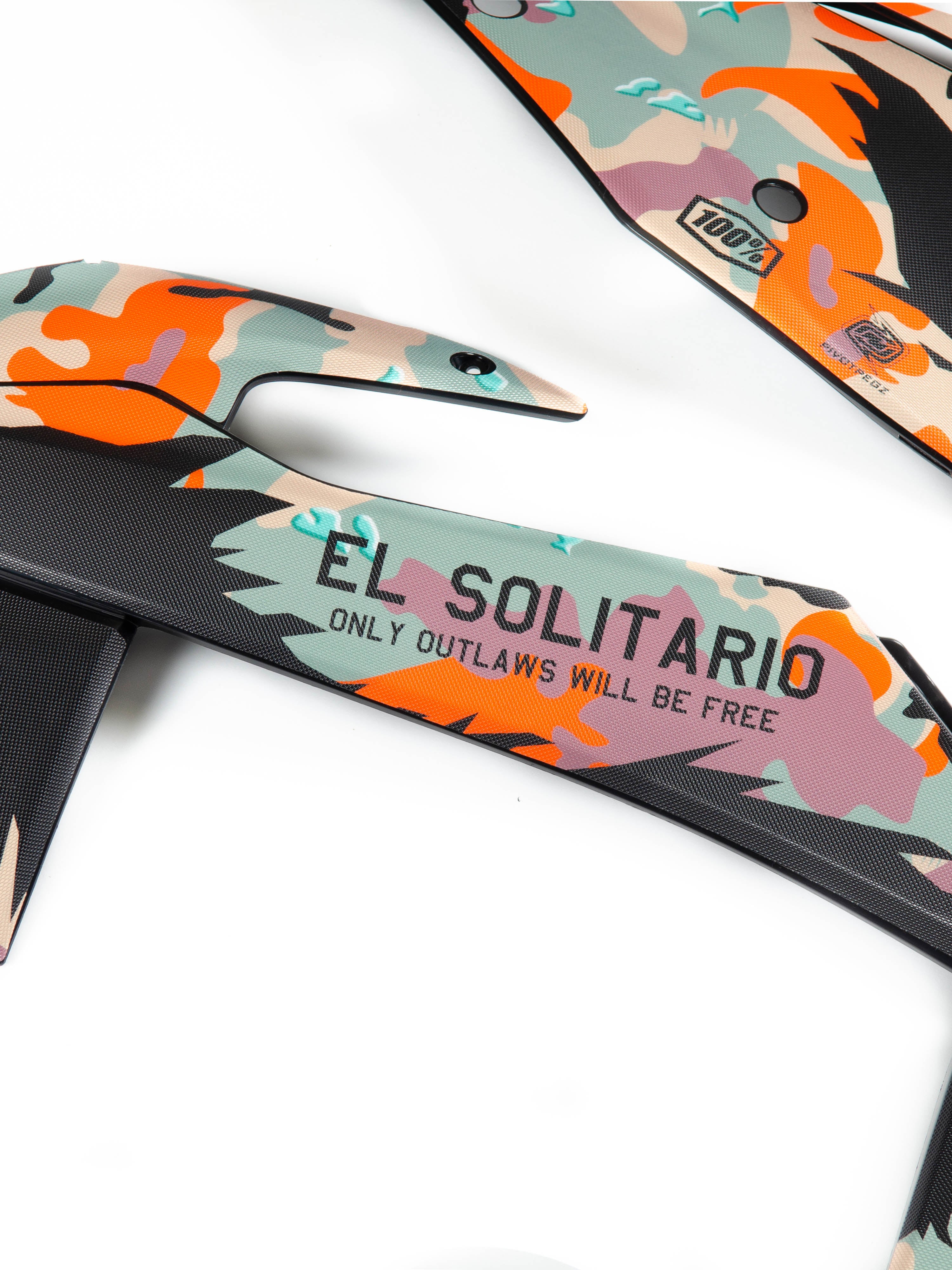 El Solitario Outlaws Graphic Kit
