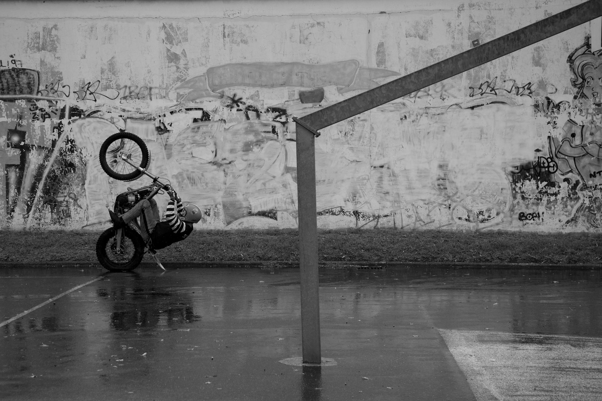 LA PEINE A MOVIE BY JULIEN DUPONT AND FABIEN DIDELOT